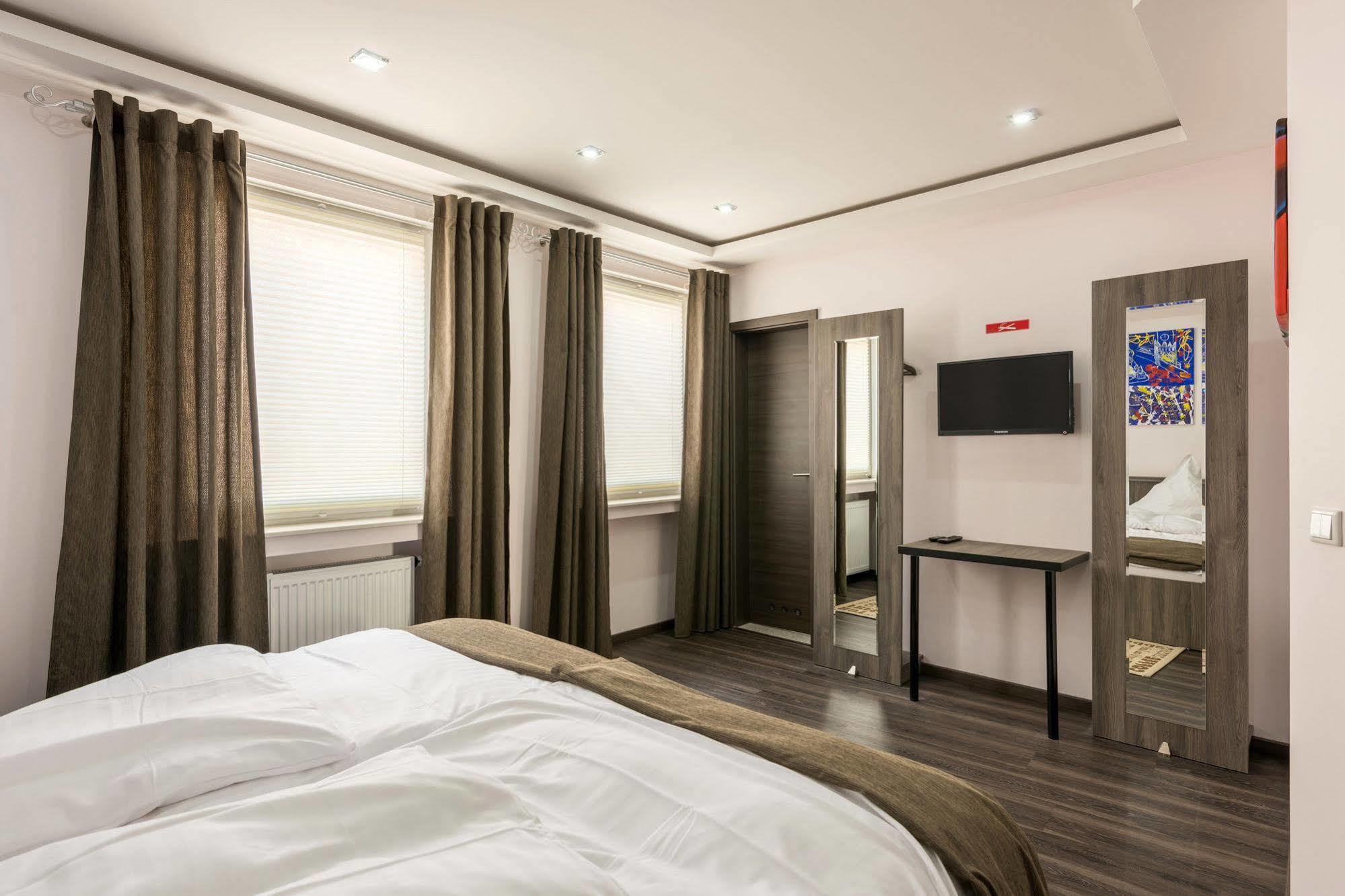 Buergerhofhotel Cologne Exterior photo